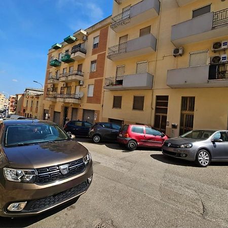 Valery House Appartement Cagliari Buitenkant foto