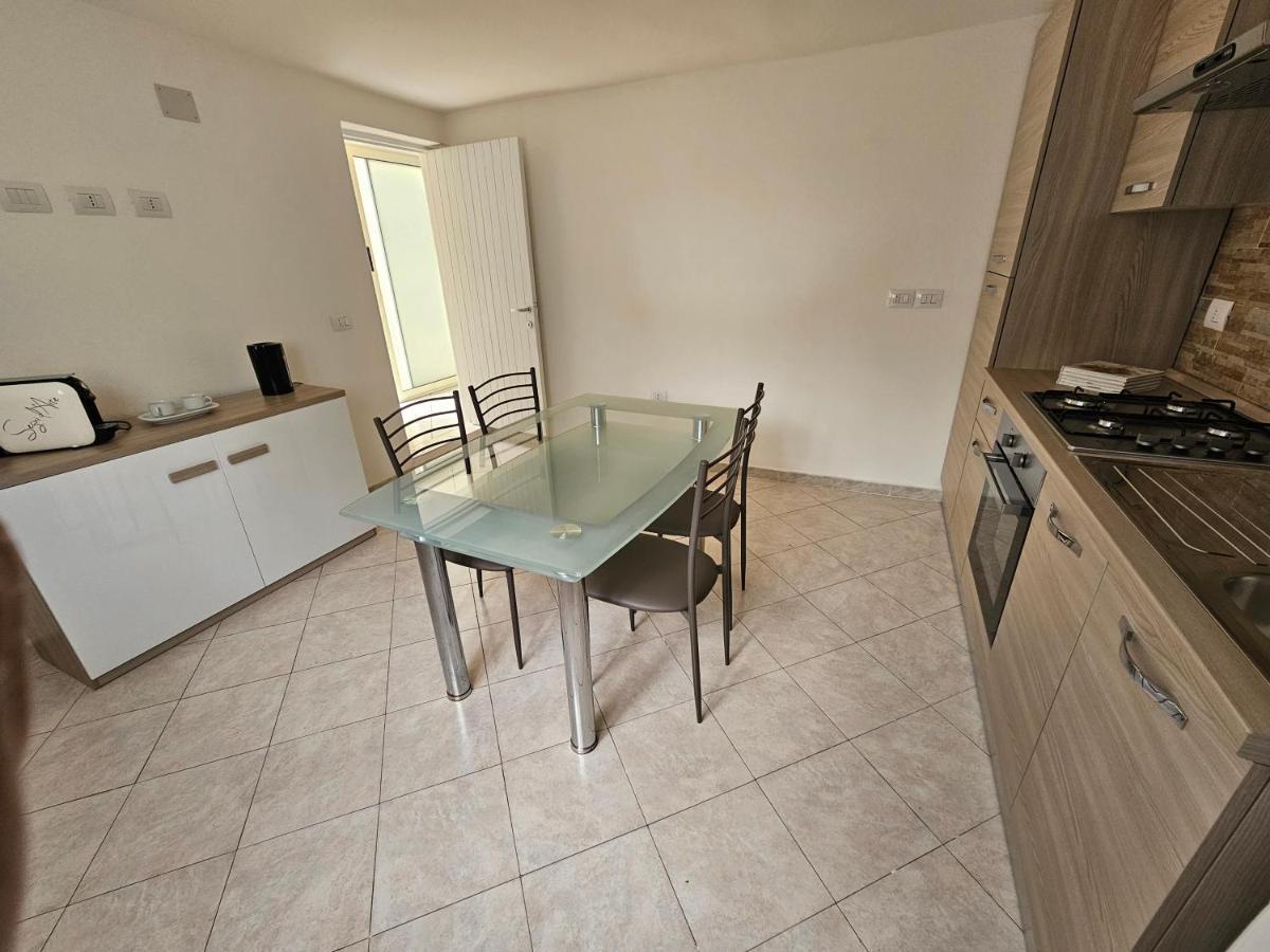 Valery House Appartement Cagliari Buitenkant foto